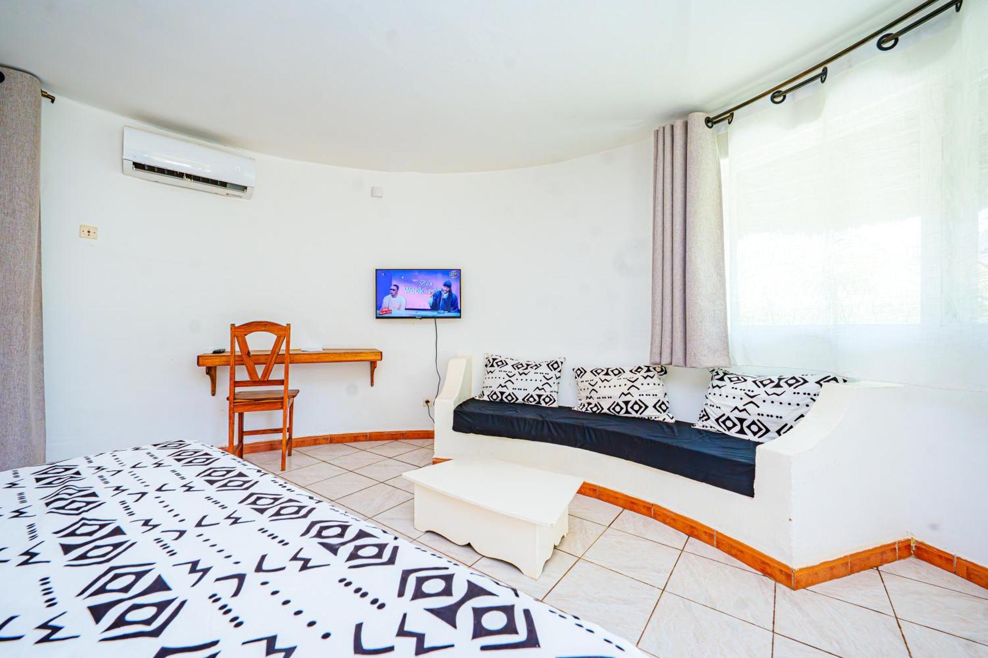 Keur Saloum Hotel Toubakouta Room photo